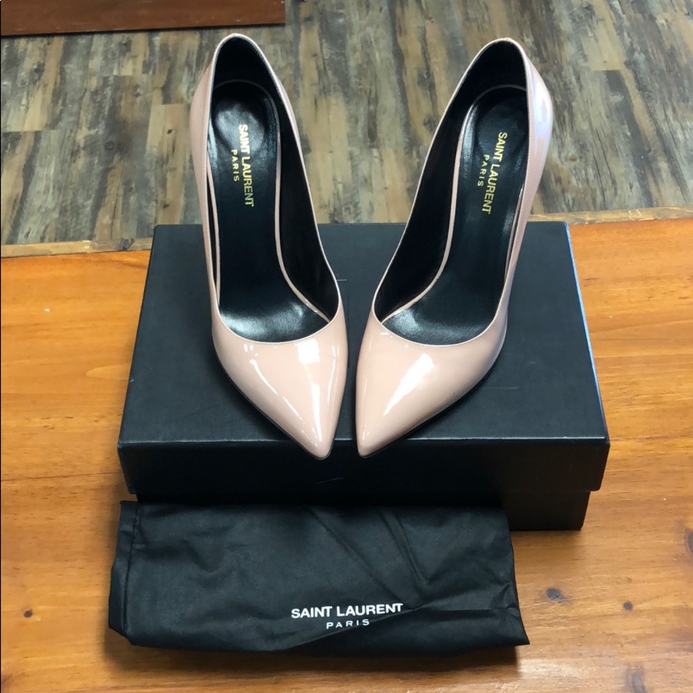 YSL Vitelli Vernice Soft Pale Pink Heels